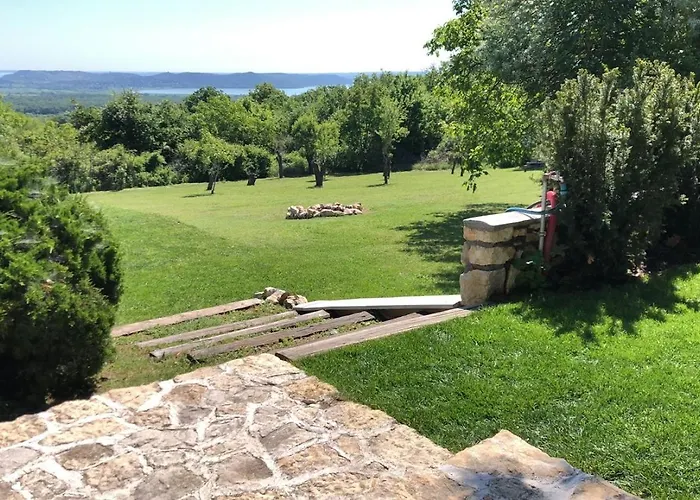 Pirk Villa