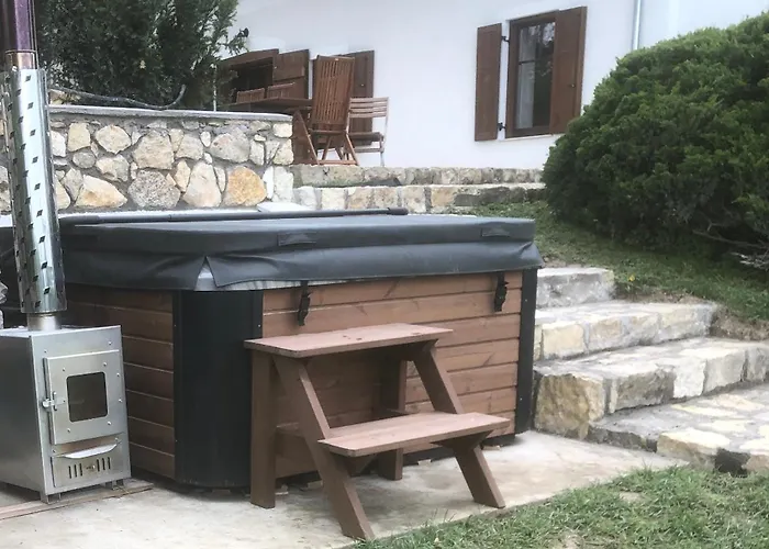 Villa Pirk Vászoly